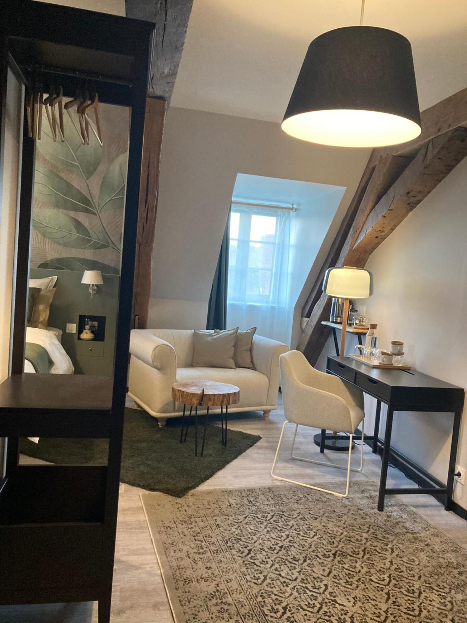 Отель Le Relais De Touraine Abilly-Sur-Claise Экстерьер фото
